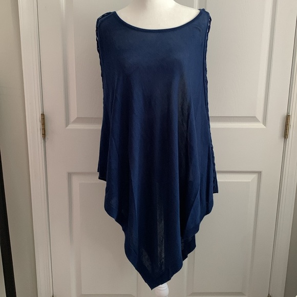 JANA Navy Poncho with Braided Detail on Sides. Size: L/XL - Picture 1 of 4